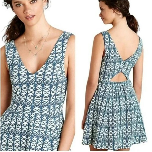 Maeve Dresses & Skirts - Maeve Anthropologie Double V Dress Green Blue Textured Geometric
Print Sz 14